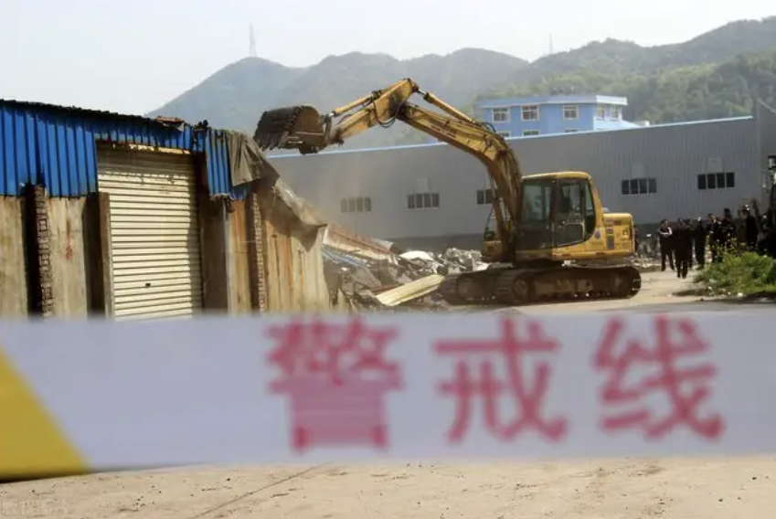 征收決定合法，強拆行為違法，能否獲得國家賠償？