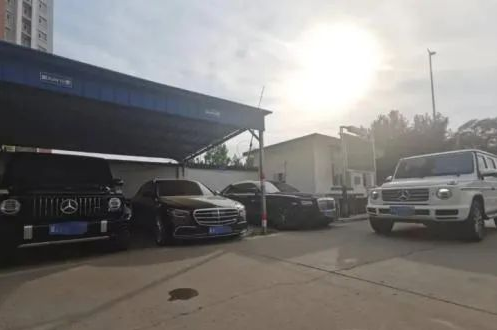 <a href=http://m.shengmiao.com.cn/team/ target=_blank class=infotextkey>京云律師</a>解讀:男子為滿足虛榮心,騙租勞斯萊斯低價賣出 京云<a href=http://m.shengmiao.com.cn/team/ target=_blank class=infotextkey>律師</a>解讀:男子為滿足虛榮心,騙租勞斯萊斯低價賣出