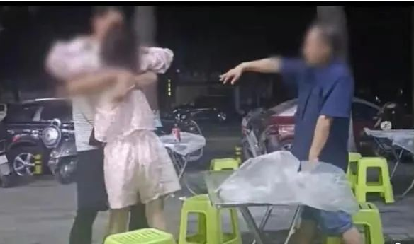 荊門一中學教師被指街頭猥褻女子，作為受害人如何取證維權？