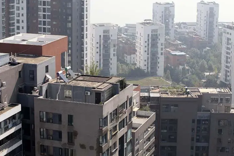 樓頂設備層，頂層業主可以占用嗎？